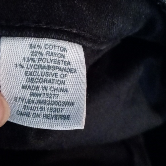 EUC Mudd Girl's Black Distressed Skinny Stretch Jeans Size 7 - Picture 8 of 9